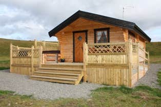 Geirland Cottage With Hot Tub in East Iceland