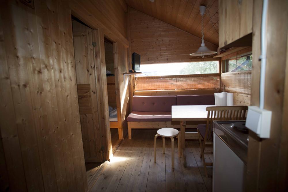 Glaðheimar 15b 近布隆迪欧斯酒店 - 带热水浴缸 | Gla&eth;heimar 15b Near Bl&ouml;ndu&oacute;s With Hot Tub