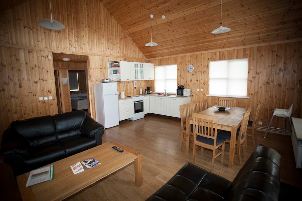 Gladheimar 22 | Summerhouse Near Blonduos with Hot Tub