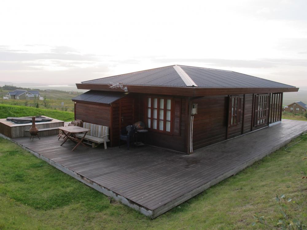 靠近弗鲁迪尔 (Fludir) 的阿尔法海迪小屋 - 带室外热水浴缸 | Alfaheidi Cottage with Outdoor Hot Tub Near Fludir