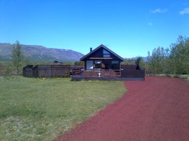 Braedraborg Summerhouse Near Laugarvatn With Hot Tub