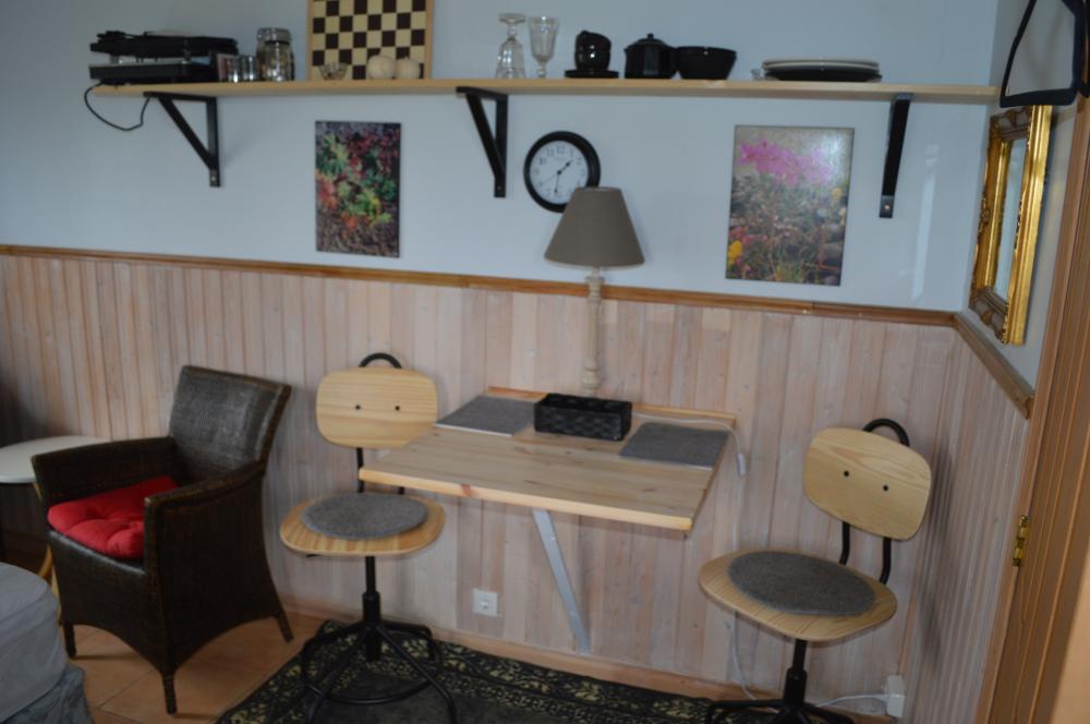 黄金圈单间公寓 #2 带共用室外热水浴缸 | Golden Circle Studio #2 With Shared Outdoor Hot Tub