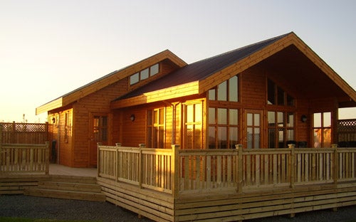 Large Minniborgir Cottage with Outdoor Hot Tub Near Selfoss