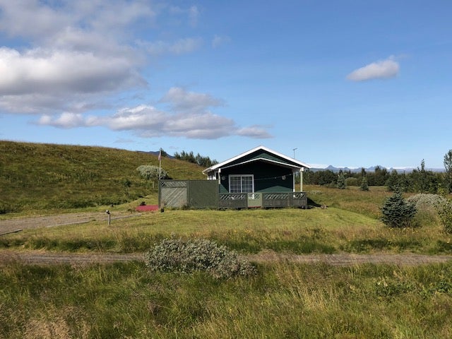 冰岛南部黄金圈小屋 #1 设有室外热水浴缸 | Golden Circle Cottage #1 With Outdoor Hot Tub in South Iceland