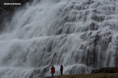 Dynjandi is een van de populairste watervallen in IJsland en ligt in de afgelegen Westfjorden.