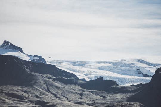 Vuelo Panorámico sobre el Glaciar Vatnajokull desde Skaftafell