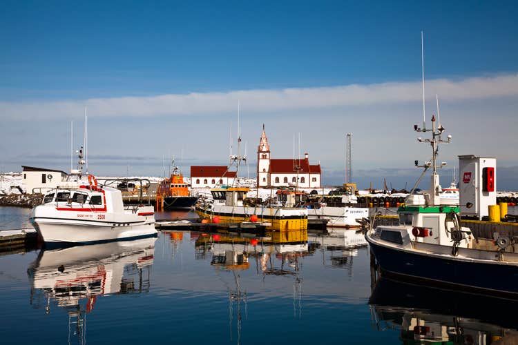 La charmante ville de Husavik est aussi connue comme la « capitale islandaise des baleines ».