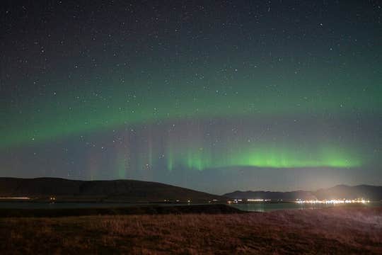 Christmas Day 5-Hour Northern Lights Tour with Transfer from Reykjavik