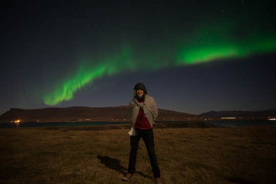 Perfect 5-Hour New Year’s Day Northern Lights Tour with Transfer from Reykjavik