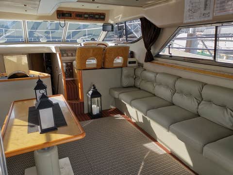 3小时奢华观鲸体验-冰岛游艇观鲸旅行团|雷克雅未克出发