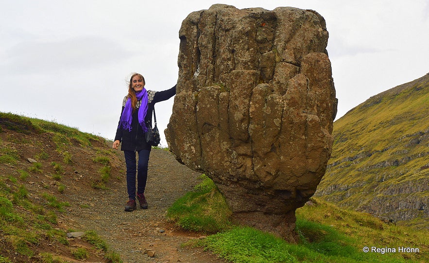 Regína greeting the hermit in Staupasteinn rock Hvalfjörður