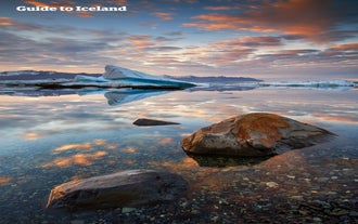 Die Gletscherlagune Jökulsarlon, fotografiert im Sommer.