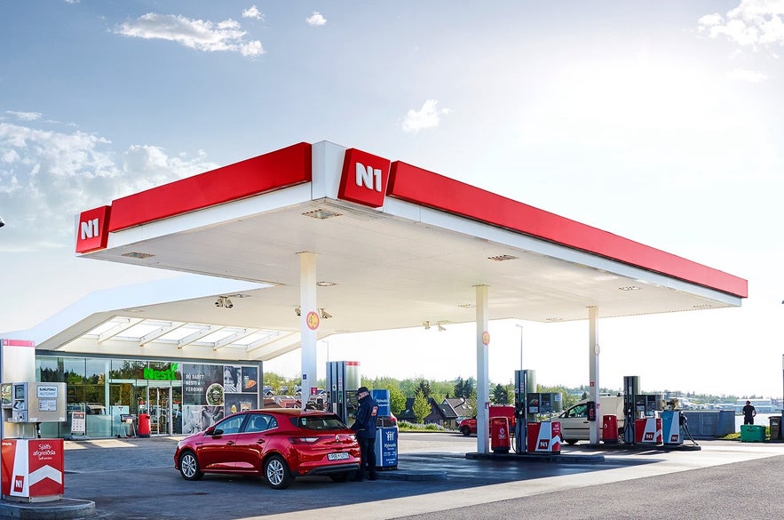 N1 is a popular chain of gas stations in Iceland which also provides sandwiches, groceries and other necessities while traveling on the road in Iceland