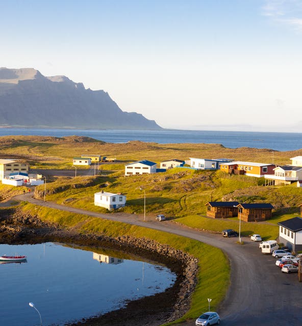 Cottages in Djupivogur
