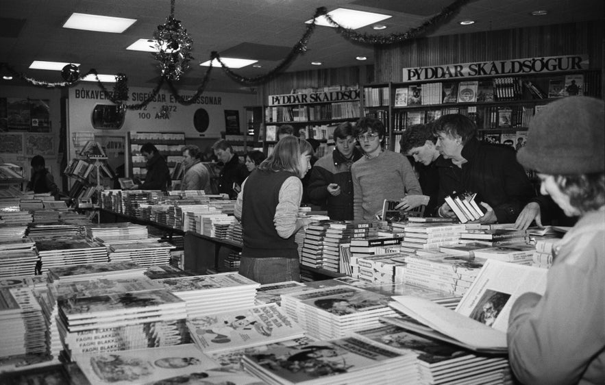 Eymundsson the oldest bookstore in reykjavik