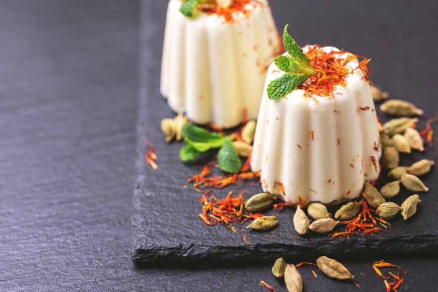 The Tastiest Falooda in Mississauga and the Enticing World of Bollywood Taste Canada Offer Authentic Indian Cuisine