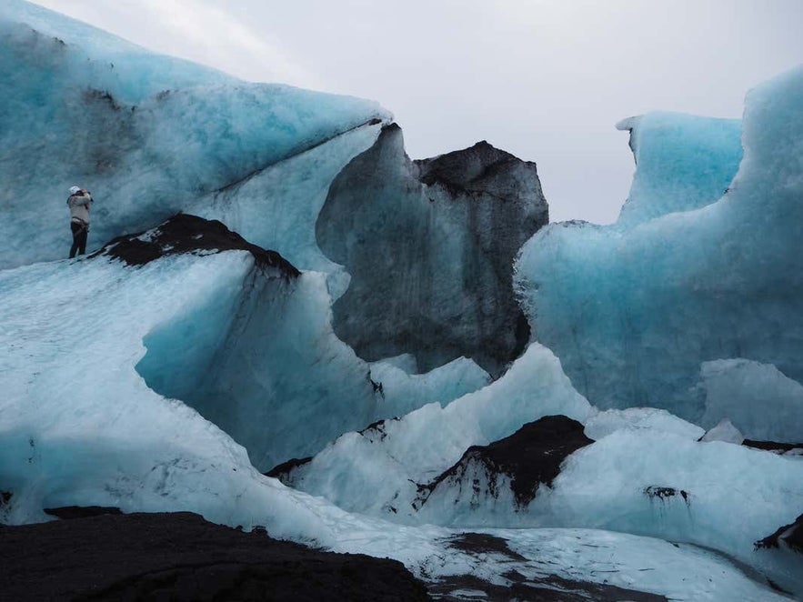 Er zijn prachtige uitzichten op de Solheimajokull-gletsjer