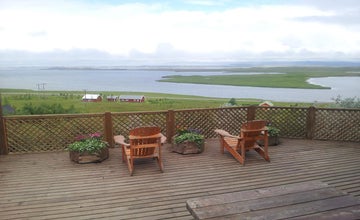 Vindheimar Holiday Home