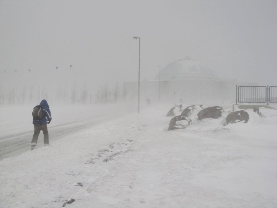 Respect weather warnings to stay safe in Iceland