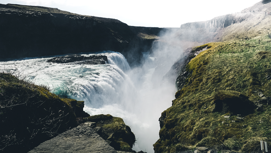 The Gullfoss canyon is very dramatic