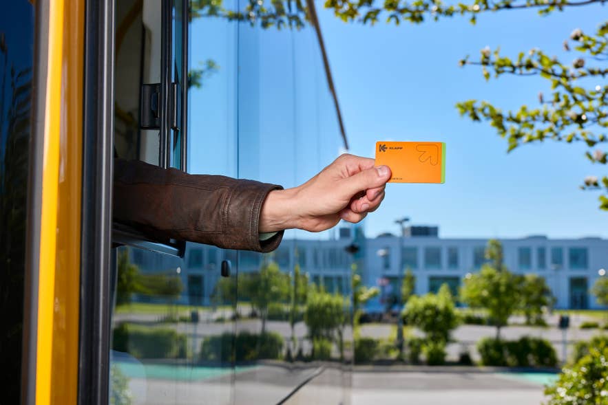 아이슬란드 버스 요금은 Klappid 카드나 앱으로 결제할 수 있습니다