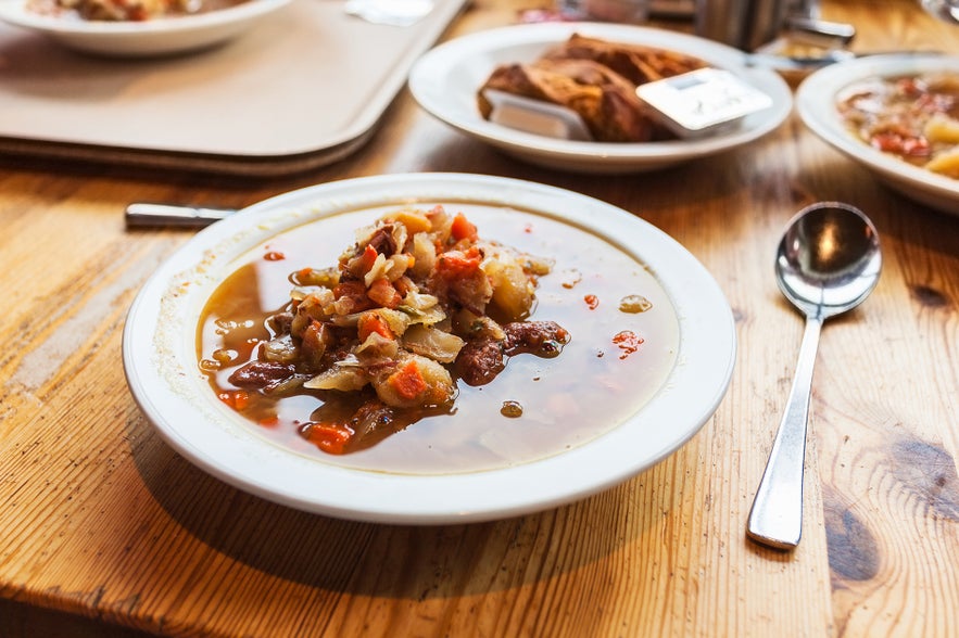 The beloved Íslensk kjötsúpa - Icelandic Meat Soup