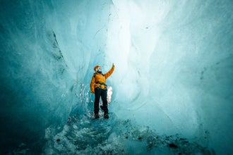 Small-Group 6-Hour Ice Caving and Glacier Hiking Tour with a Super Jeep Ride from Jokulsarlon