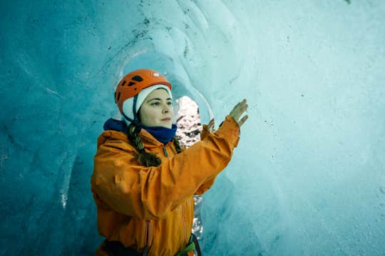 Small-Group 6-Hour Ice Caving and Glacier Hiking Tour with a Super Jeep Ride from Jokulsarlon