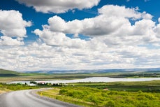 勒伊加湖小镇公寓