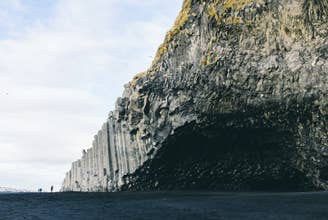 Private South Coast Tour with Reykjavik Transfers and Multi-Language Guide Options
