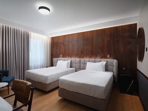 Iceland Parliament Hotel, Curio Collection by Hilton