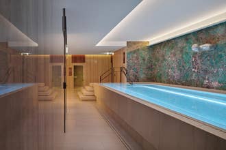 Iceland Parliament Hotelには屋内プールがあります。
