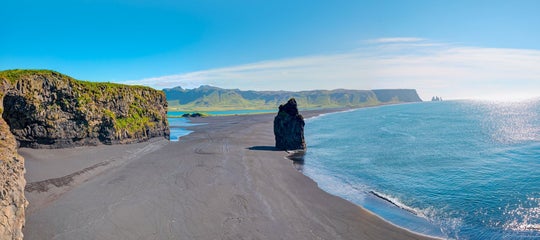 reynisfjara beach mynd1.jpg