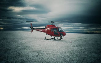 Langjokull glacier boasts vast expanses of ice, snow, and mountains.