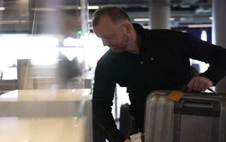 A professional will handle your luggage for you.