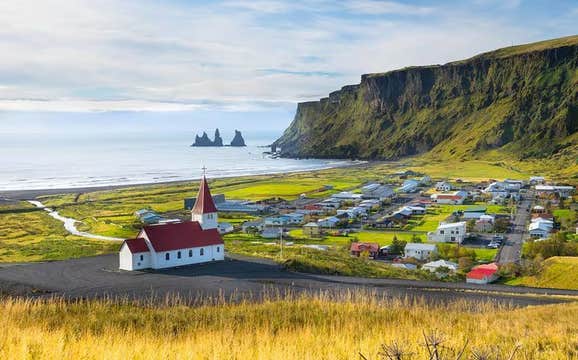 Private 10-Hour Super Jeep Tour of the South Coast with Transfer from Reykjavik