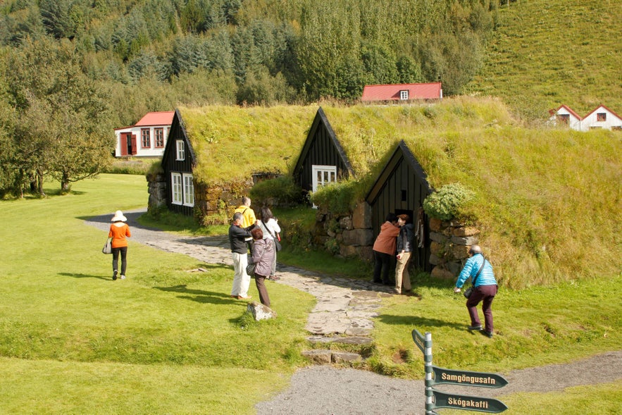 Explore the different museums at the Skogar Museum