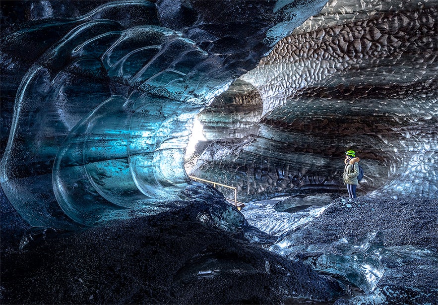 L'impressionnante grotte de glace de Katla peut être explorée toute l'année.