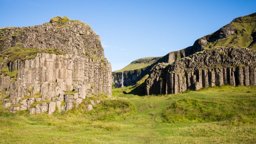 The Dverghamrar cliffs are home to dwarfs and elves