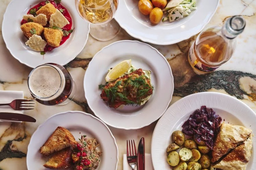 Hressó为圣诞节准备了美味佳肴 Hressó为圣诞节准备了美味佳肴