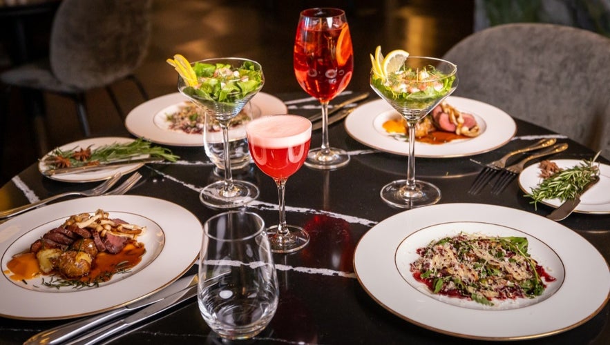 Hjá Jóni餐厅的圣诞菜单堪称奢华 Hjá Jóni餐厅的圣诞菜单堪称奢华