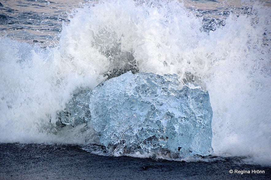 Ice on Fellsfjara beach