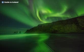 Les aurores boréales d'Islande sont son attraction hivernale la plus célèbre et la plus impressionnante.
