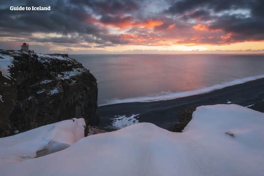 Exciting Two-Week Northern Lights Winter Vacation in Iceland