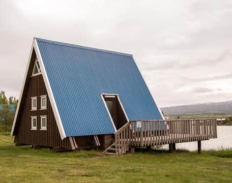 Ormurinn Guesthouse & Cottages