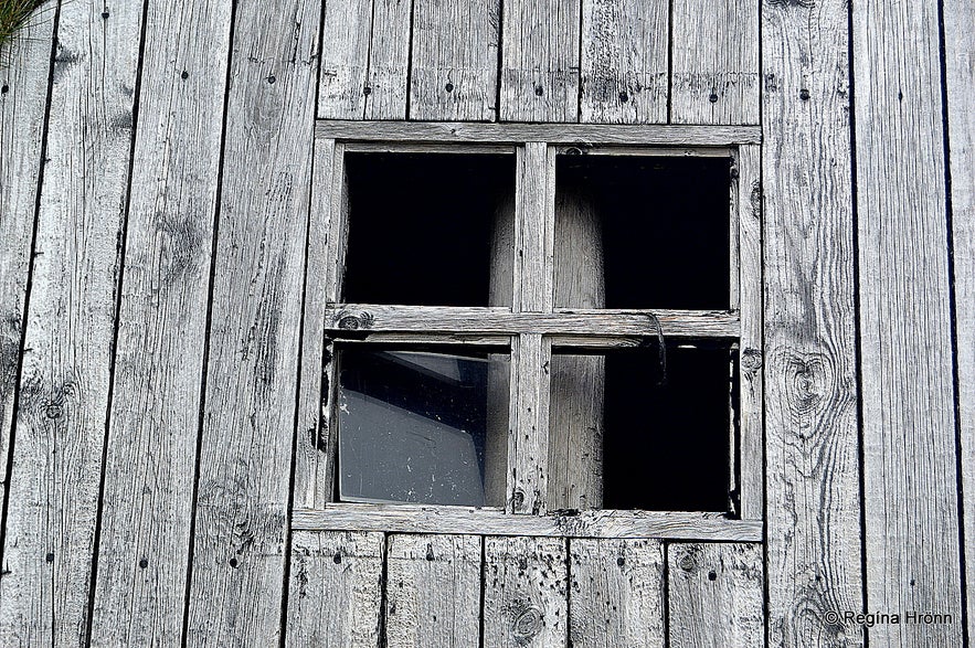 Steingrímsfjarðarheiði turf hospice in the Westfjords of Iceland