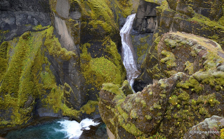 Fjaðrárgljúfur - Mögárfoss waterfall