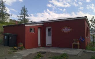 Brunalaug Guesthouse is a holiday home in North Iceland.