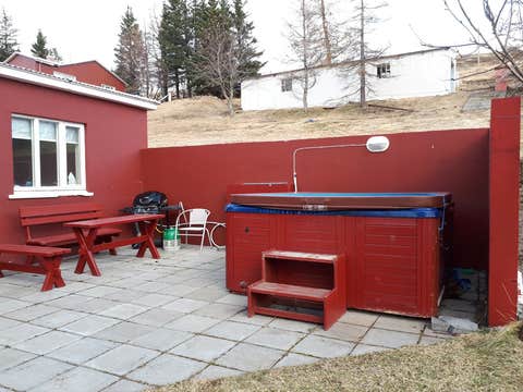 Brunalaug Guesthouse
