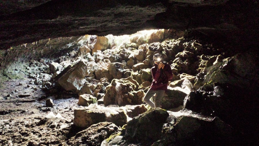 Leidarendi est une grotte de lave sur la Péninsule de Reykjanes en Islande.